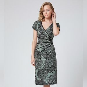 Connected Apparel Women's Jersey Knit Fitted Dress 10 Green Floral Short Sleeve